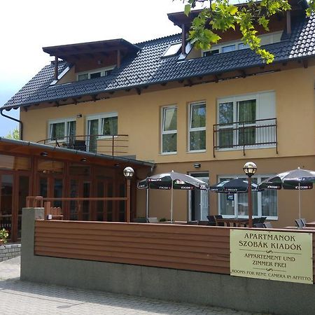 Adam Apartmanhaz Siófok Exteriör bild