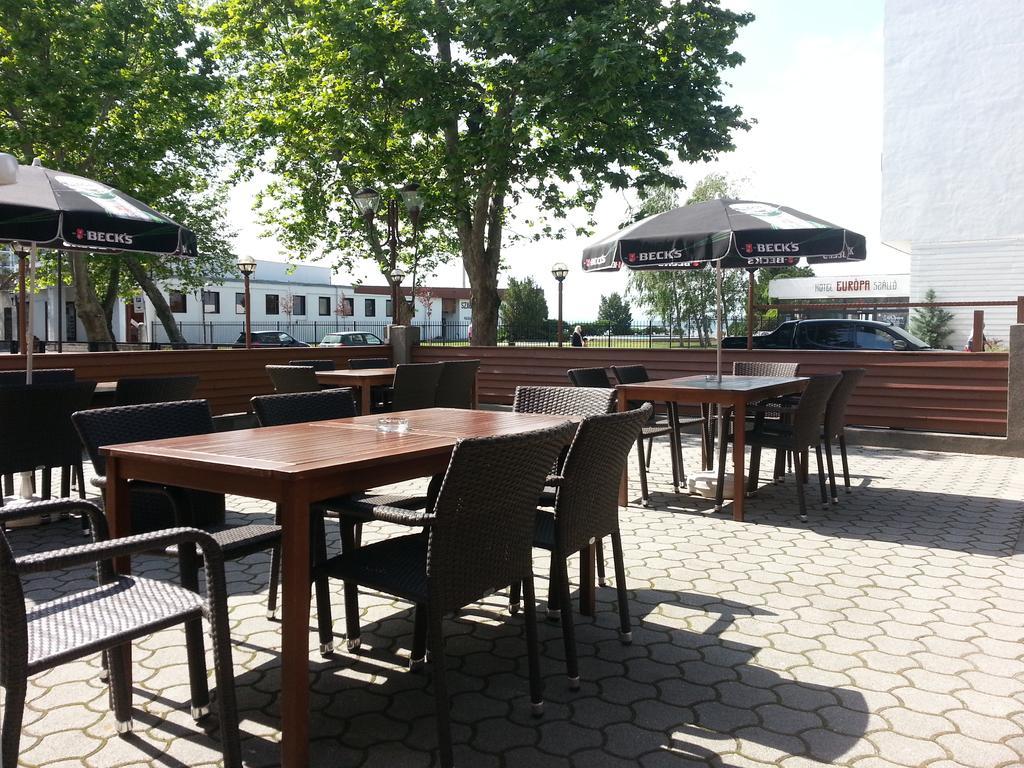 Adam Apartmanhaz Siófok Exteriör bild