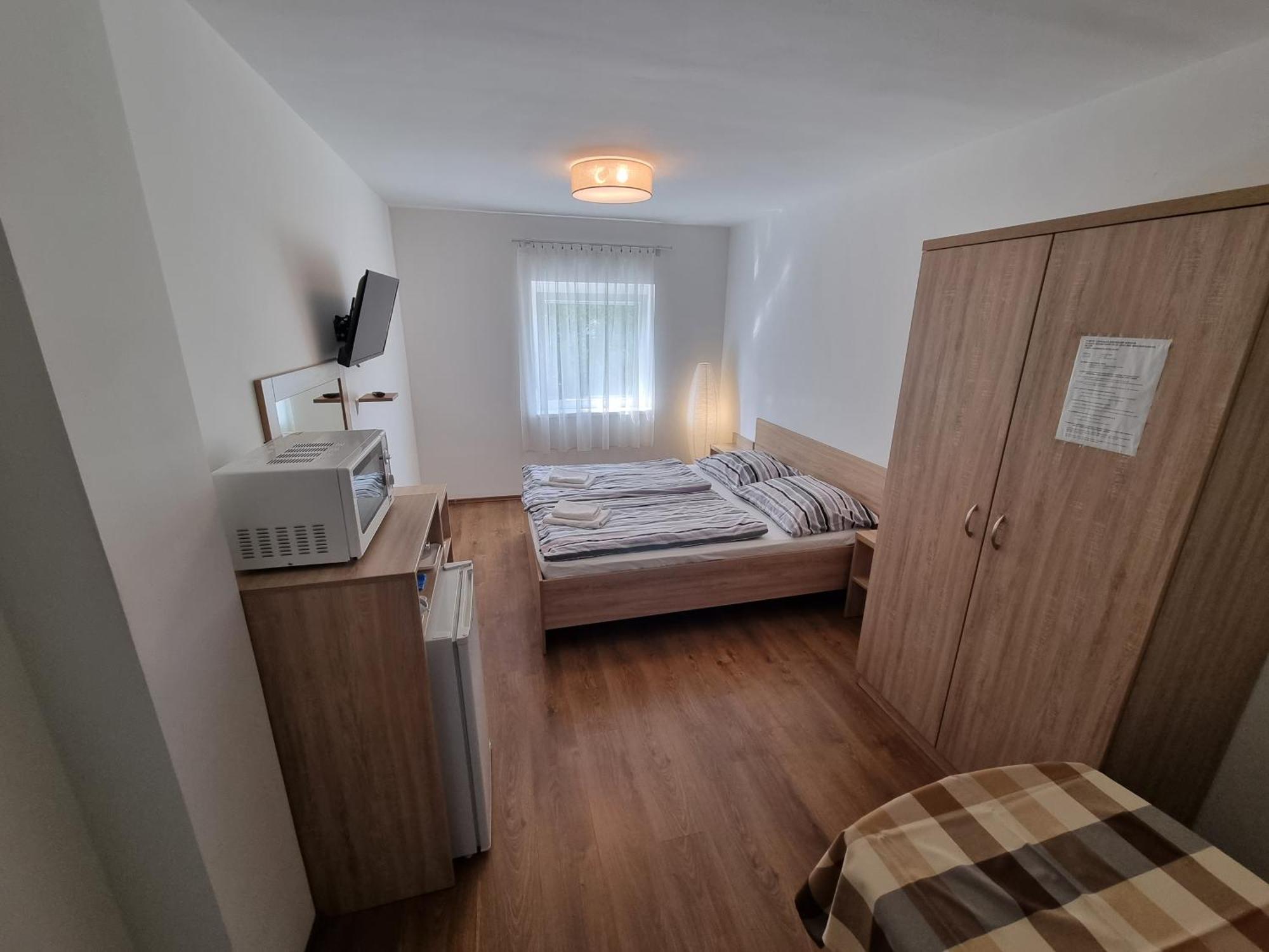 Adam Apartmanhaz Siófok Exteriör bild